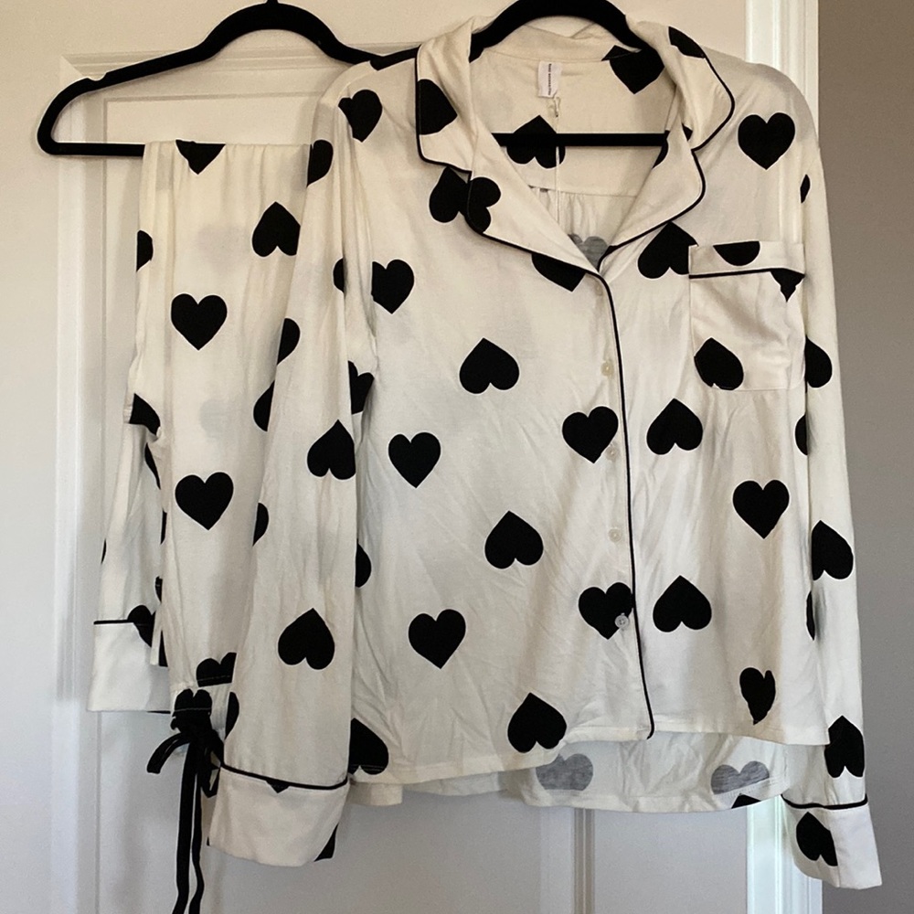 NWT Bare Essentials Pajama Set